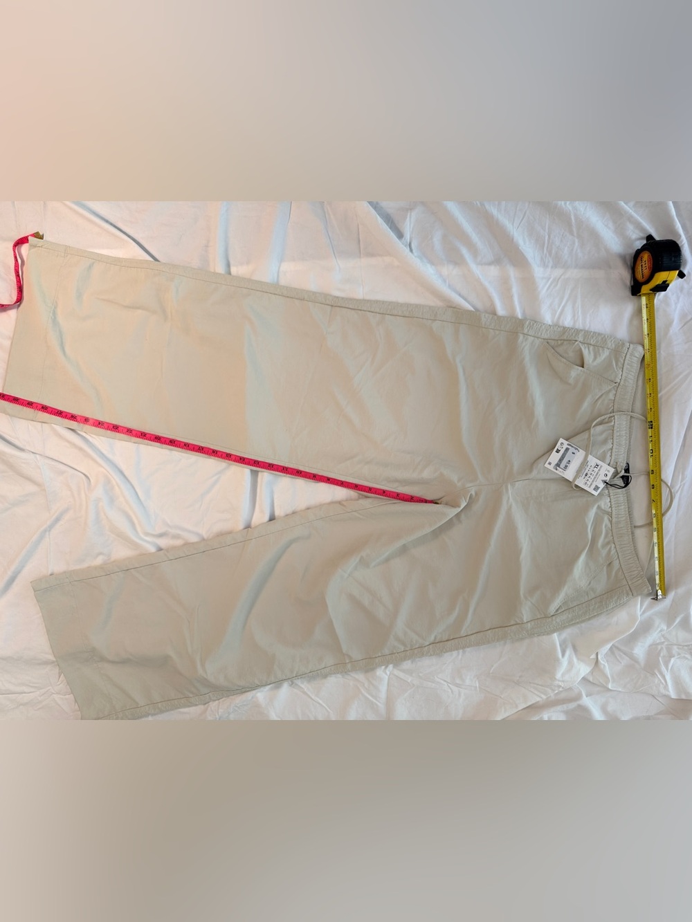 Zara Men's Khaki Chinos in Light Beige